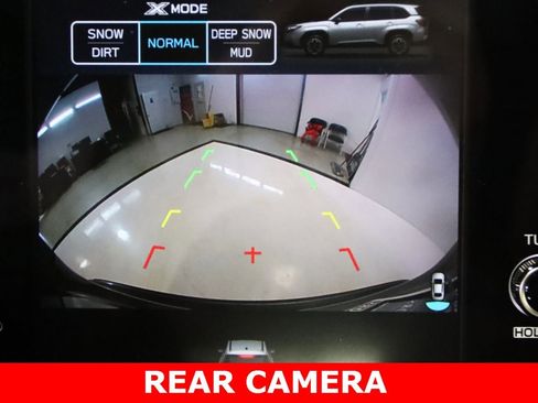 Used 2025 Subaru Forester Touring image 20