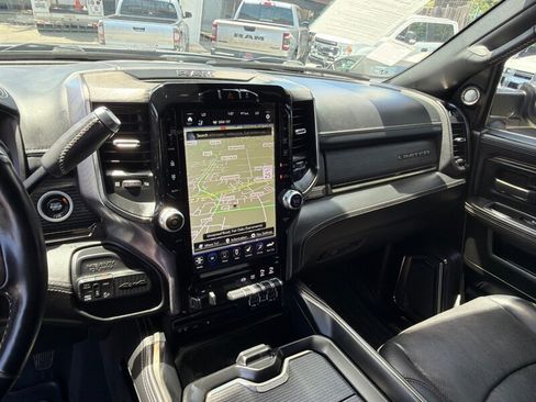 Used 2019 RAM 2500 Limited AWD/4WD image 17
