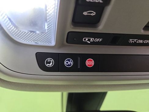 Used 2019 GMC Acadia SLT w/ LPO, Floor Liner Package AWD/4WD image 29