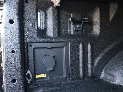 Used 2025 Ford F150 Raptor w/ Equipment Group 803A Raptor R AWD/4WD image 39