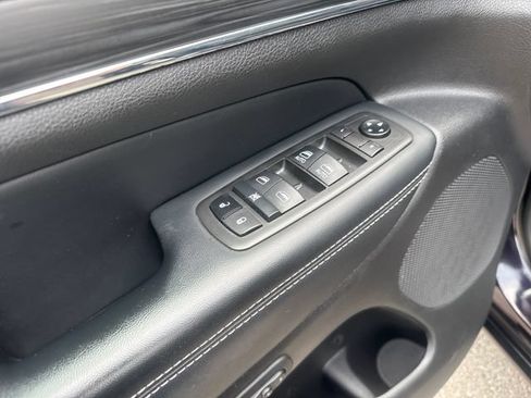 Used 2021 Jeep Grand Cherokee Limited w/ Quick Order Package 28K 80th AWD/4WD image 10