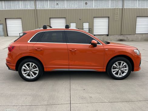 Used 2022 Audi Q3 2.0T Premium Plus image 2