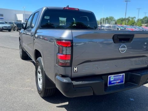Used 2024 Nissan Frontier S w/ Technology Package AWD/4WD image 7