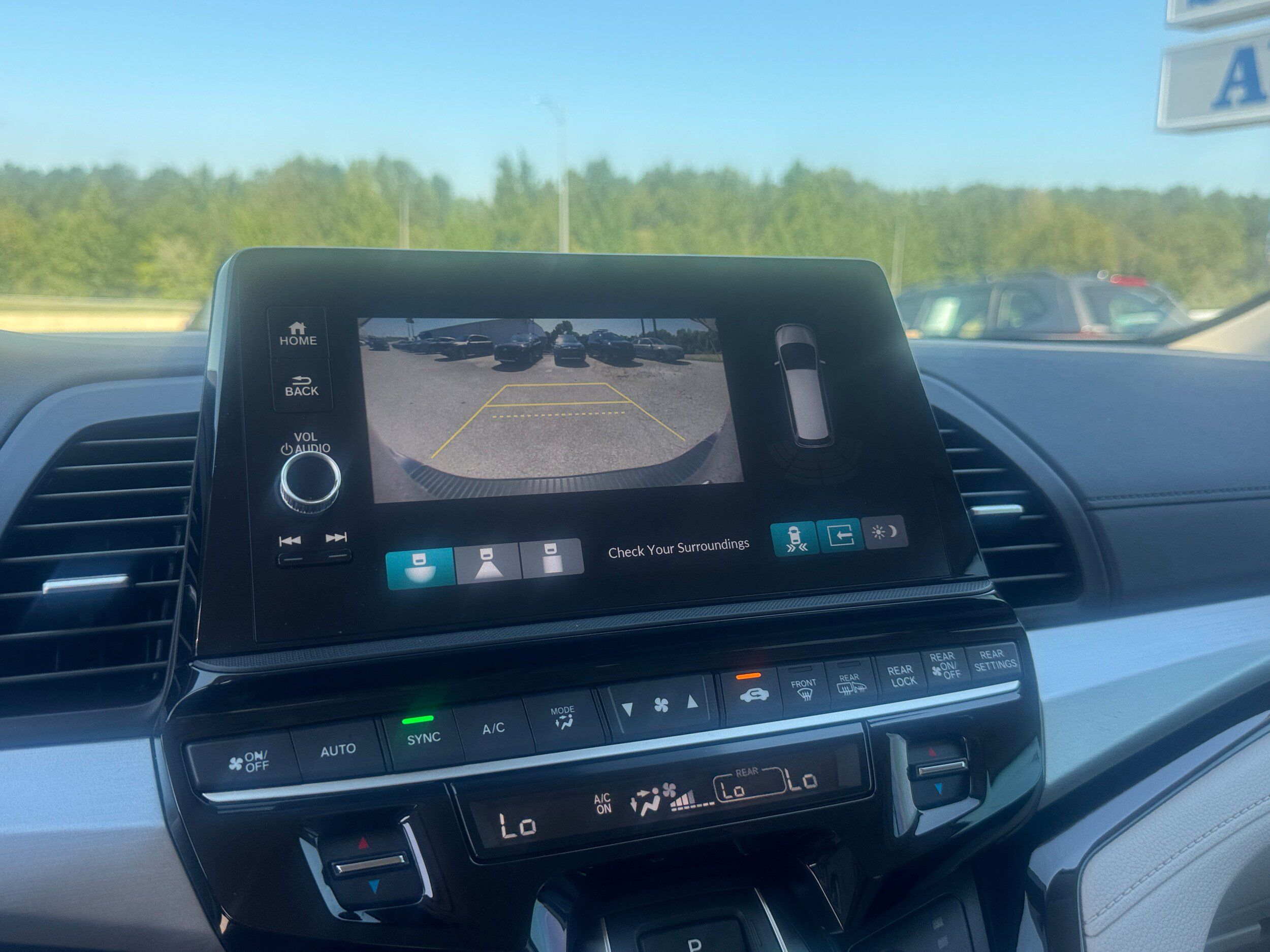 Used 2025 Honda Odyssey Touring image 36
