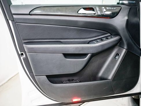 Certified 2017 Mercedes-Benz GLS 450 4MATIC image 20