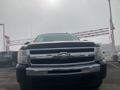 Used 2009 Chevrolet Silverado 1500 LT w/ Power Pack Plus image 2