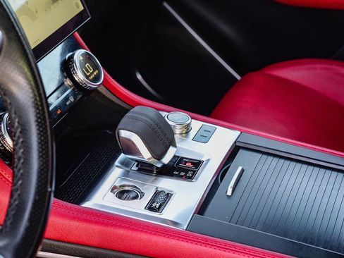 Used 2021 Jaguar F-PACE R-Dynamic S image 22