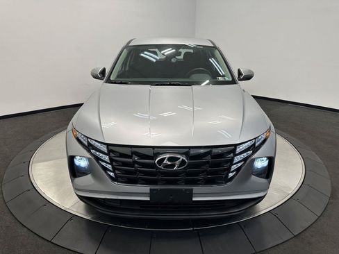 Used 2022 Hyundai Tucson SE AWD/4WD image 2