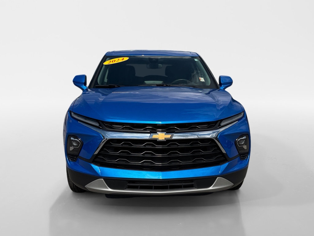 Used 2024 Chevrolet Blazer LT AWD/4WD image 8