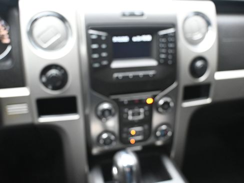 Used 2014 Ford F150 FX4 image 15