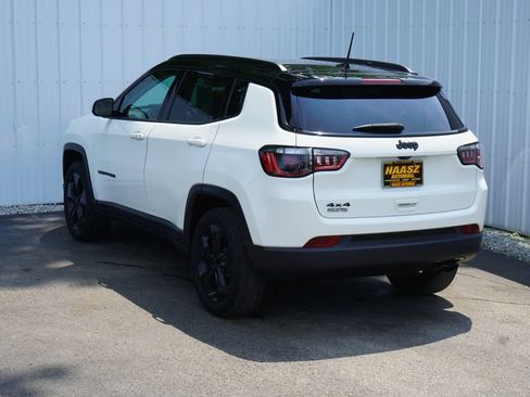 Used 2020 Jeep Compass Latitude AWD/4WD image 4