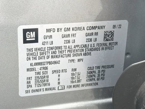Used 2023 Buick Encore GX Preferred w/ Cold Weather Comfort Package FWD image 30
