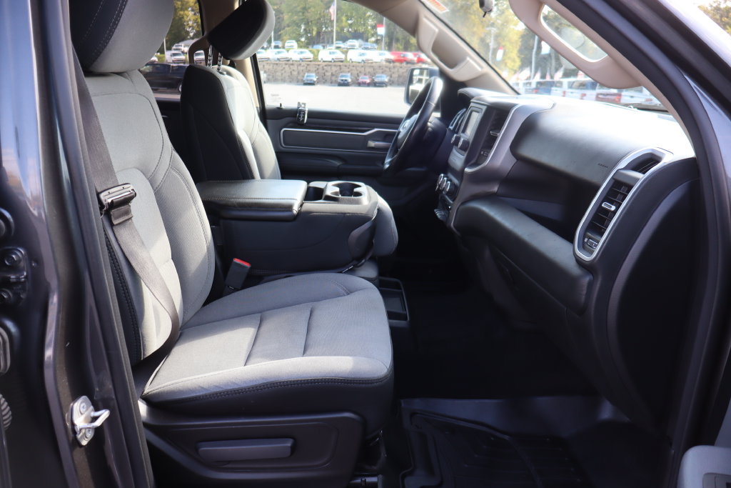 Used 2020 RAM 1500 Big Horn AWD/4WD image 20
