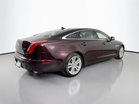 Used 2013 Jaguar XJ L Portfolio RWD image 5