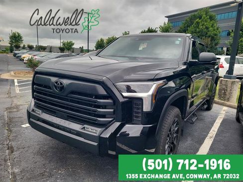 Used 2025 Toyota Tundra SR5 AWD/4WD image 1