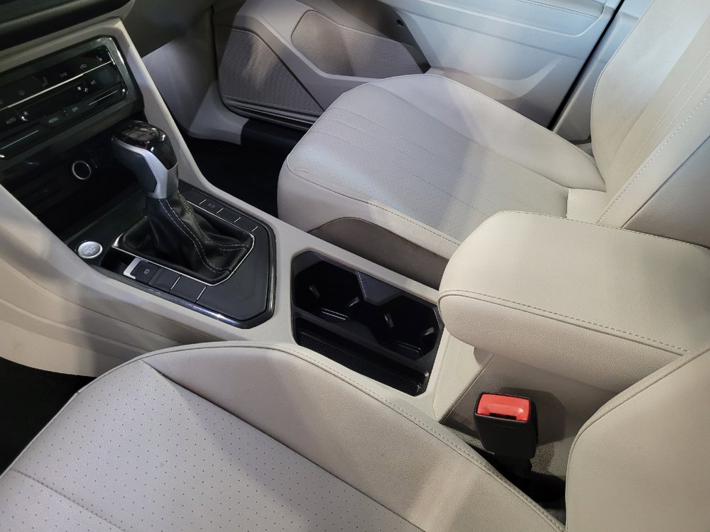 Used 2023 Volkswagen Tiguan SE w/ Panoramic Sunroof Package FWD image 26