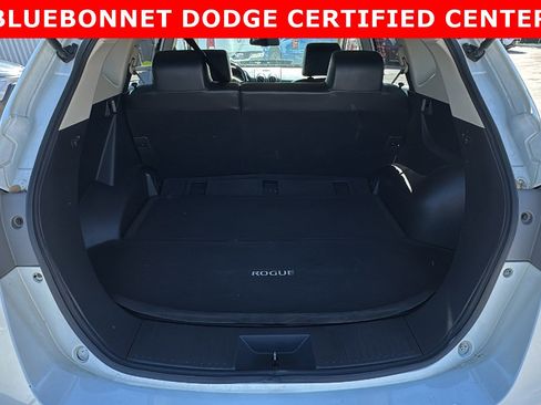 Used 2010 Nissan Rogue SL w/ Premium Pkg image 24