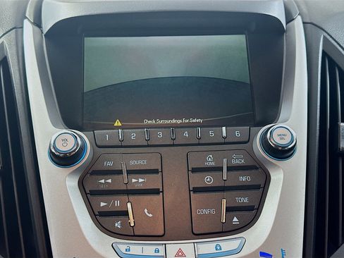 Used 2013 Chevrolet Equinox LT w/ Chrome Package image 21