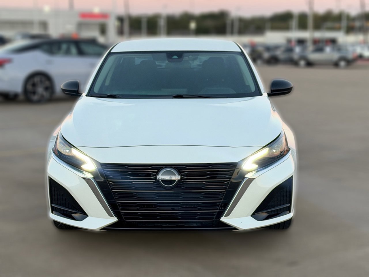 Certified 2024 Nissan Altima 2.5 SV AWD/4WD image 3