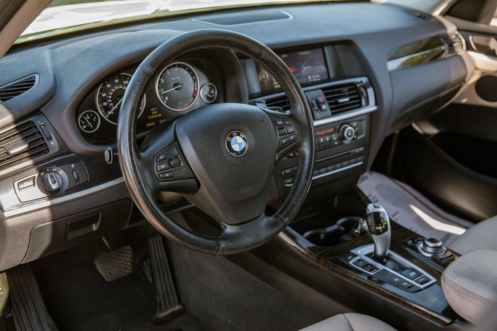 Used 2014 BMW X3 xDrive28i AWD/4WD image 10