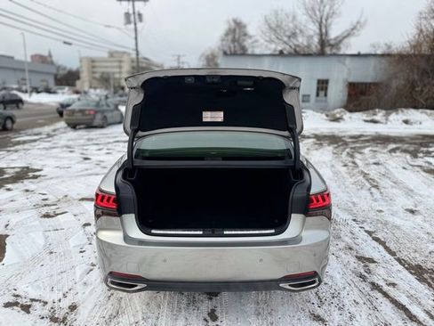 Used 2024 Lexus LS 500 AWD w/ Interior Upgrade Package image 23