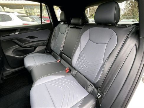 New 2026 Volkswagen Tiguan SE R-Line AWD/4WD image 19