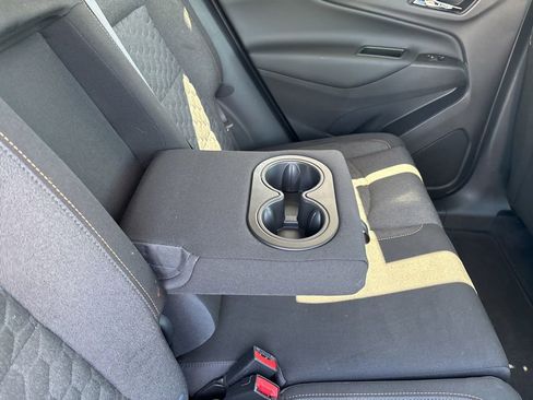 Used 2021 Chevrolet Equinox LT image 46