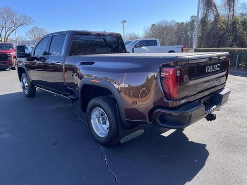 Used 2024 GMC Sierra 3500 Denali Ultimate image 4