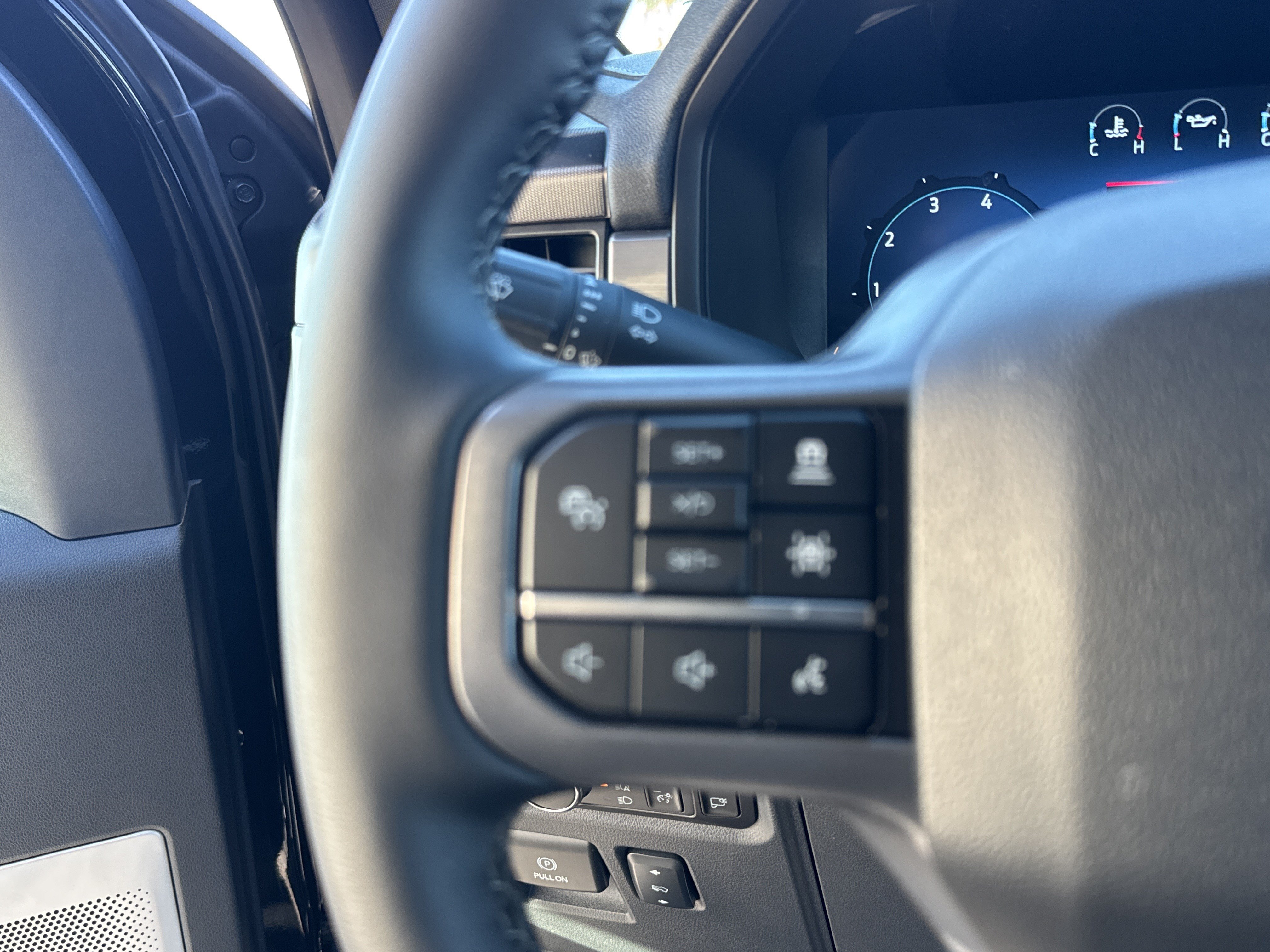 Used 2026 Ford F150 Lariat w/ Equipment Group 502A High AWD/4WD image 19