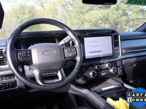 Used 2024 Ford F250 Platinum image 14