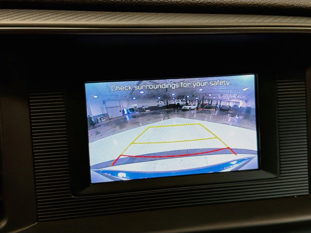 Used 2020 Hyundai Elantra SE FWD image 15