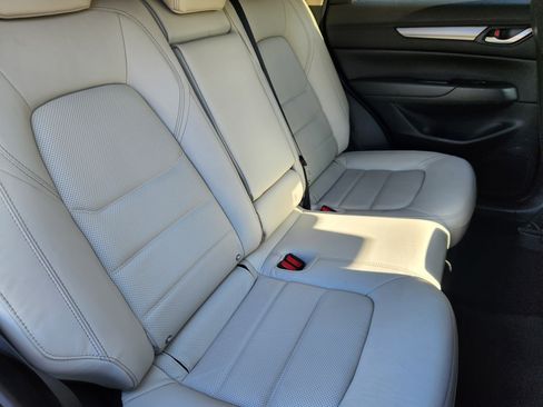 Used 2023 MAZDA CX-5 AWD 2.5 S w/ Preferred Package image 16