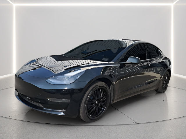 Used 2023 Tesla Model 3 Standard Range RWD image 1