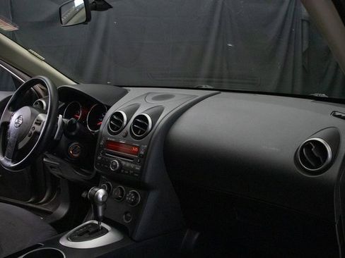 Used 2009 Nissan Rogue SL w/ Premium Pkg image 13