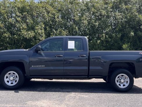 Used 2017 Chevrolet Silverado 1500 W/T w/ Trailering Package AWD/4WD image 4
