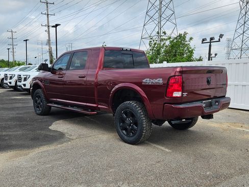 Used 2018 RAM 2500 Big Horn w/ Sport Appearance Group AWD/4WD image 3