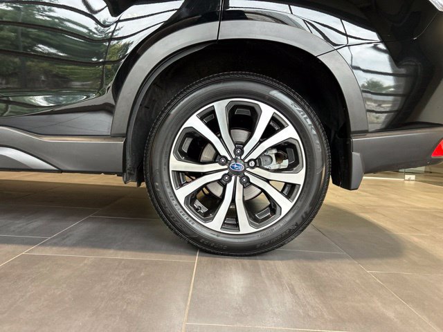 Used 2023 Subaru Forester Limited AWD/4WD image 46