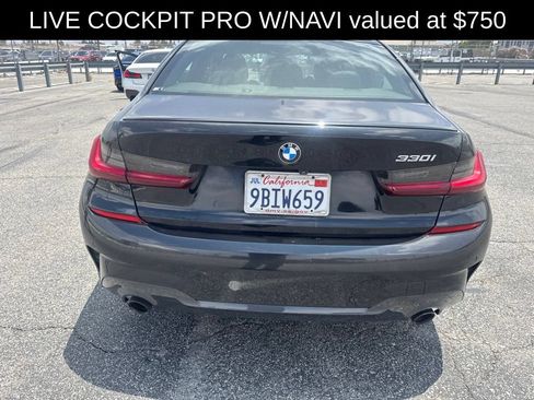Used 2022 BMW 330i Sedan w/ M Sport Package RWD image 4