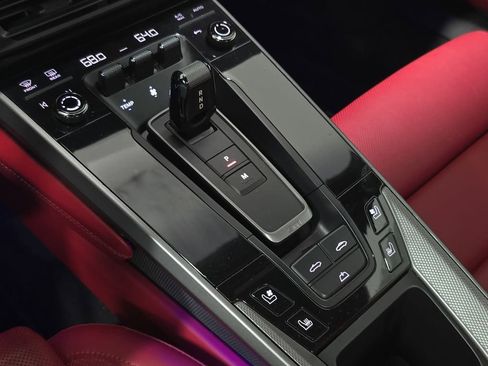 Certified 2022 Porsche 911 Carrera image 20