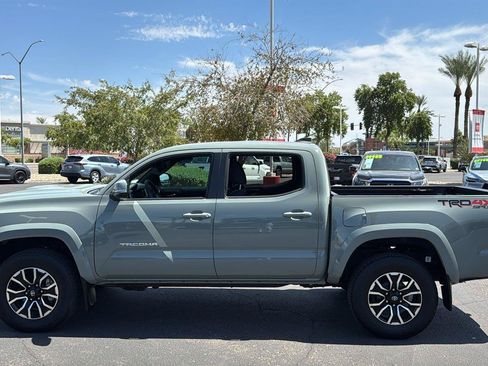 Used 2023 Toyota Tacoma TRD Sport AWD/4WD image 5