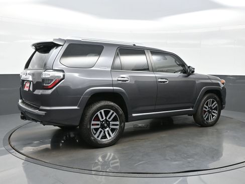Used 2022 Toyota 4Runner Limited image 6
