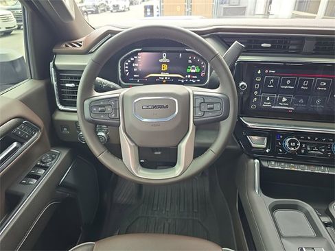 Certified 2026 GMC Sierra 3500 Denali w/ Denali Reserve Package image 13