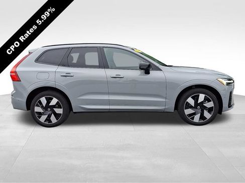 Certified 2024 Volvo XC60 T8 Plus w/ Climate Package AWD/4WD image 9