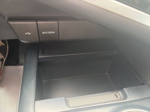 Used 2020 Toyota Camry LE w/ Cold Weather Package image 19