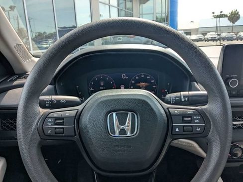 Used 2023 Honda Accord EX image 21