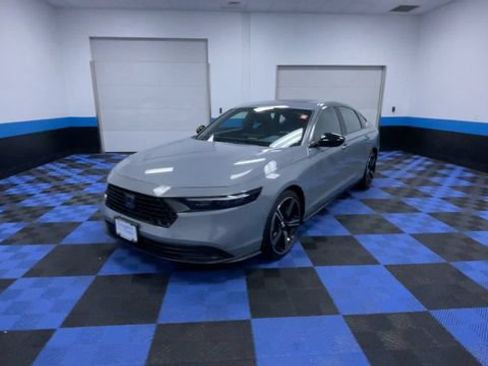 Certified 2024 Honda Accord Sport image 4