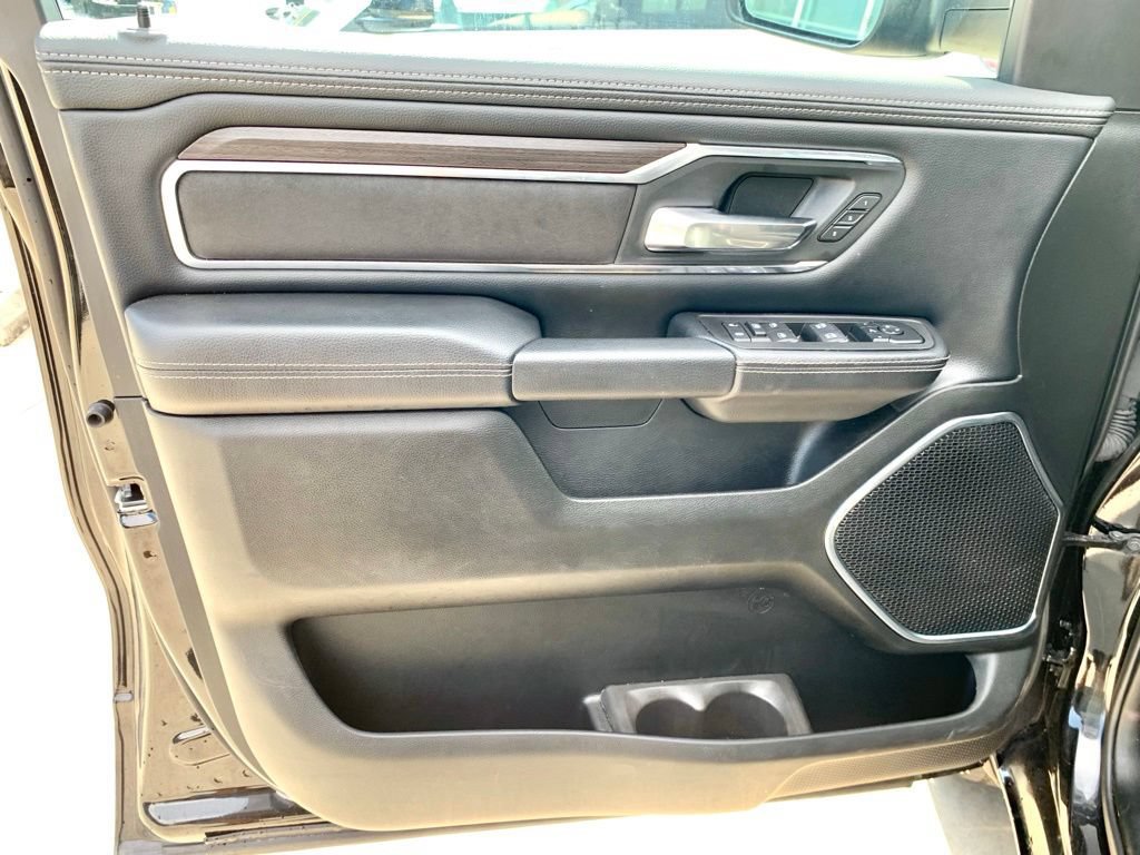 Used 2026 RAM 1500 Laramie AWD/4WD image 11
