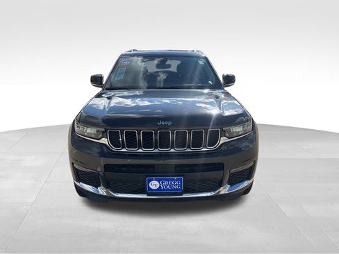 Used 2022 Jeep Grand Cherokee L Limited image 10