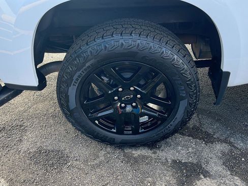 Used 2023 Chevrolet Silverado 1500 Custom w/ Rally Edition image 31