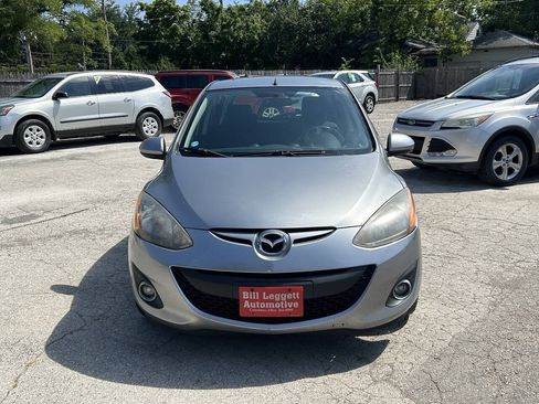 Used 2013 MAZDA MAZDA2 Touring FWD image 3